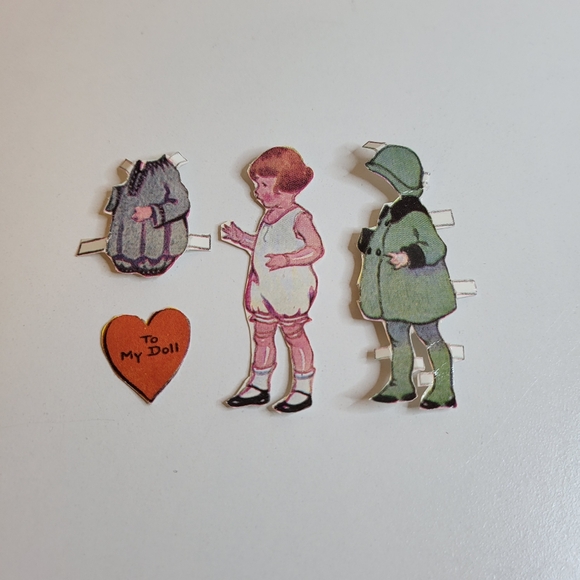 Vintage Paper Dolls - Picture 2 of 10
